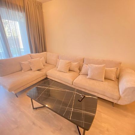 Sunset Gardens - Holiday Apartments - By Tlv Living Limassol Bagian luar foto