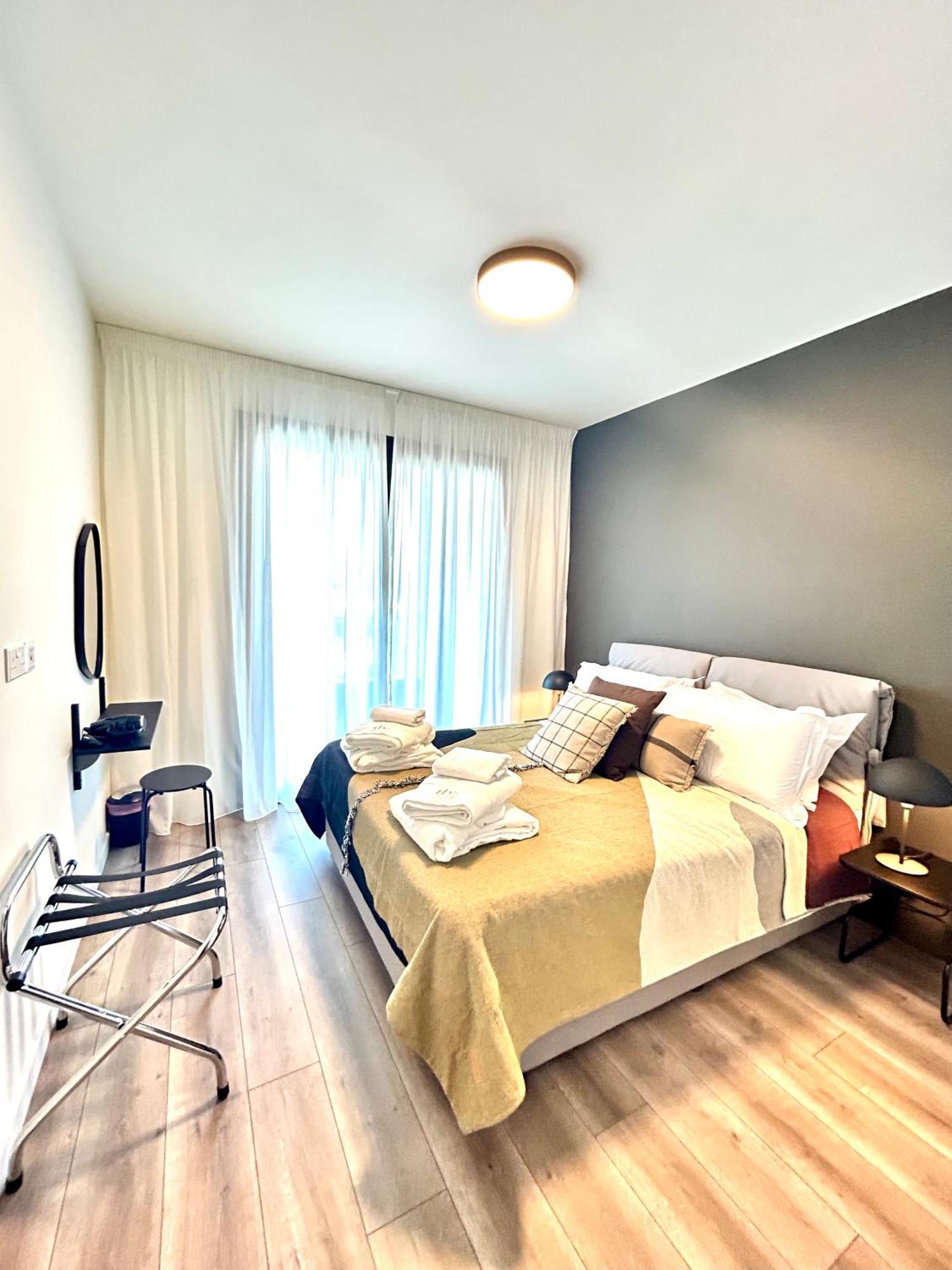 Sunset Gardens - Holiday Apartments - By Tlv Living Limassol Bagian luar foto
