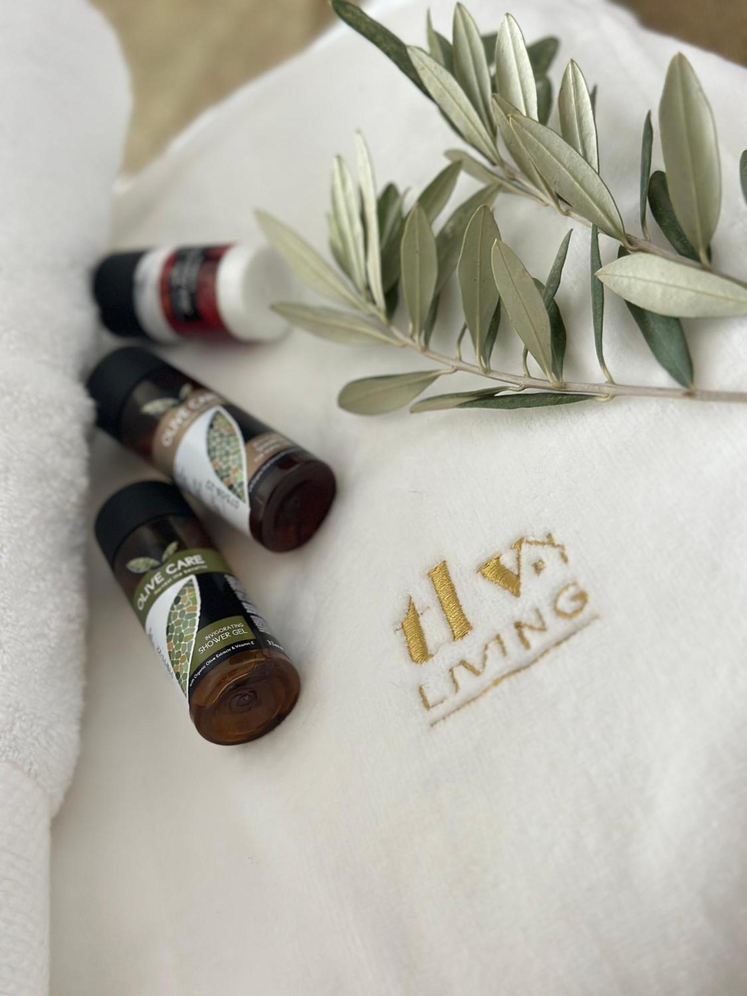 Sunset Gardens - Holiday Apartments - By Tlv Living Limassol Bagian luar foto