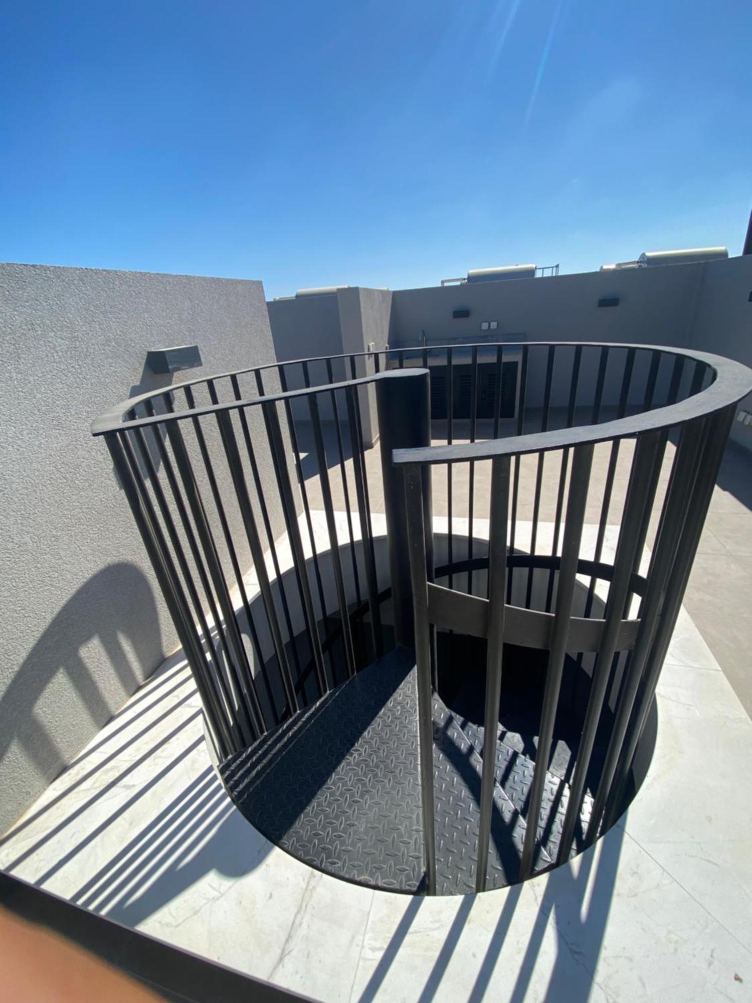 Sunset Gardens - Holiday Apartments - By Tlv Living Limassol Bagian luar foto